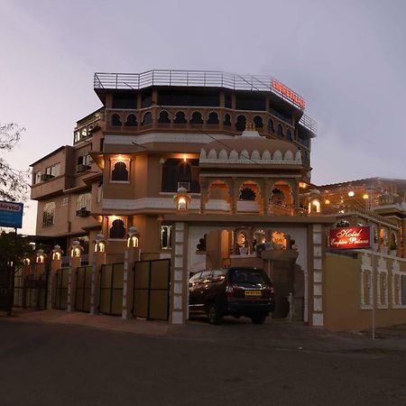 Empire Palace Hotel Udaipur Exterior foto