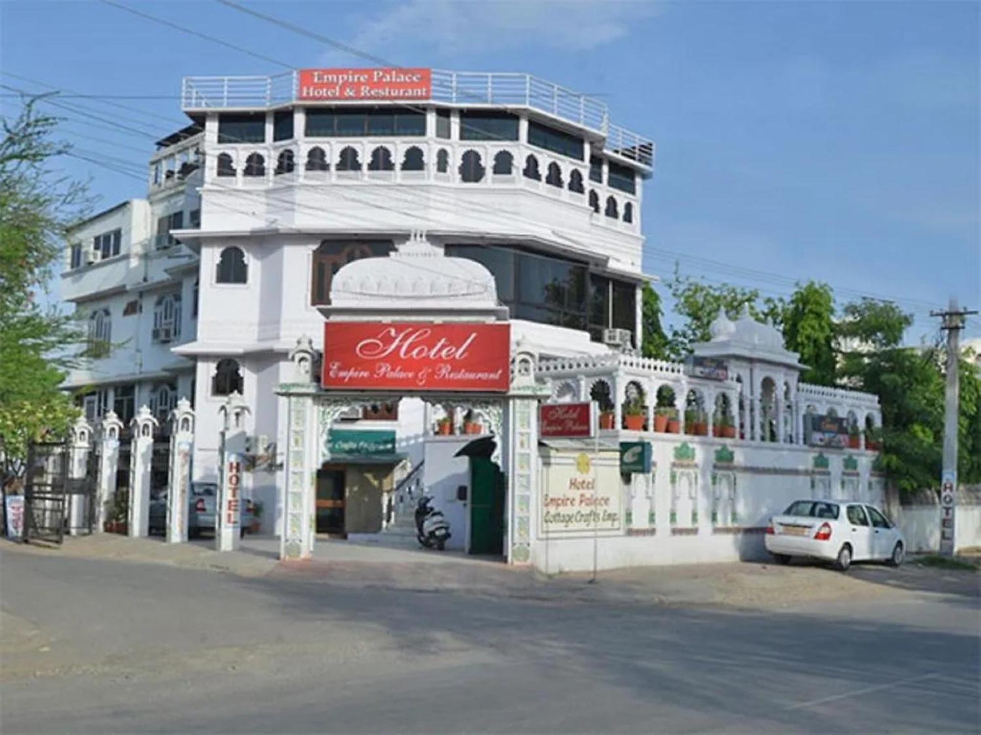 Empire Palace Hotel Udaipur Exterior foto